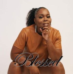 Meet your Posher, Lakeeshia